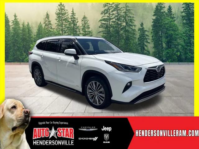 2021 Toyota Highlander Hybrid Platinum