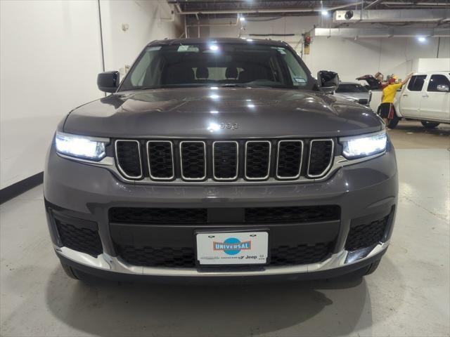 2023 Jeep Grand Cherokee L Laredo 4x4