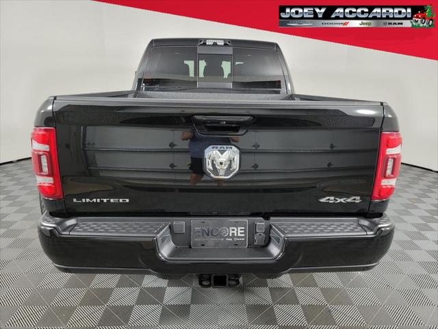 2024 RAM Ram 3500 RAM 3500 LIMITED MEGA CAB 4X4 64 BOX