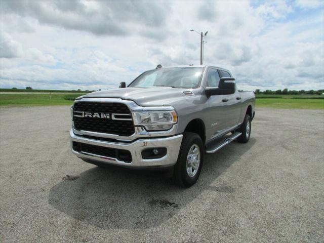 2024 RAM 2500 Big Horn Crew Cab 4x4 64 Box