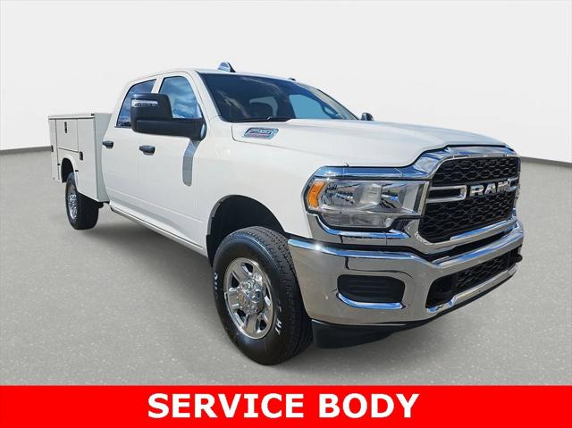 2024 RAM 2500 Tradesman Crew Cab 4x4 8 Box