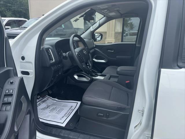 2024 Nissan Frontier Crew Cab SV 4x4