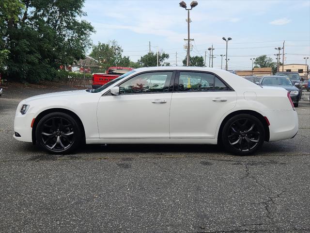 2022 Chrysler 300 S