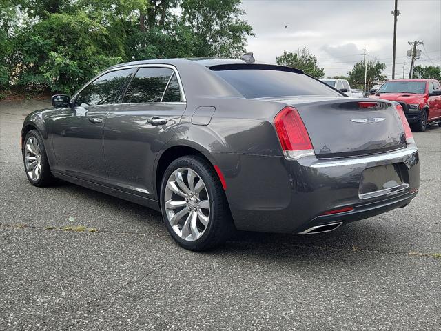 2019 Chrysler 300 Limited 2019 Chrysler 300 Limited