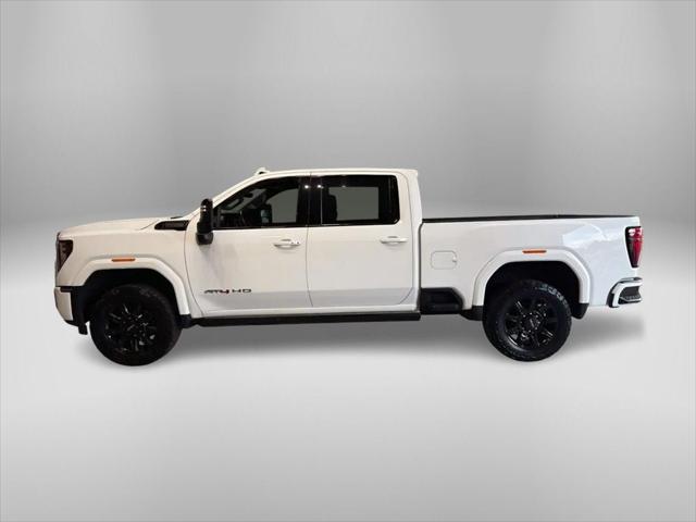 2024 GMC Sierra 2500HD 4WD Crew Cab Standard Bed AT4