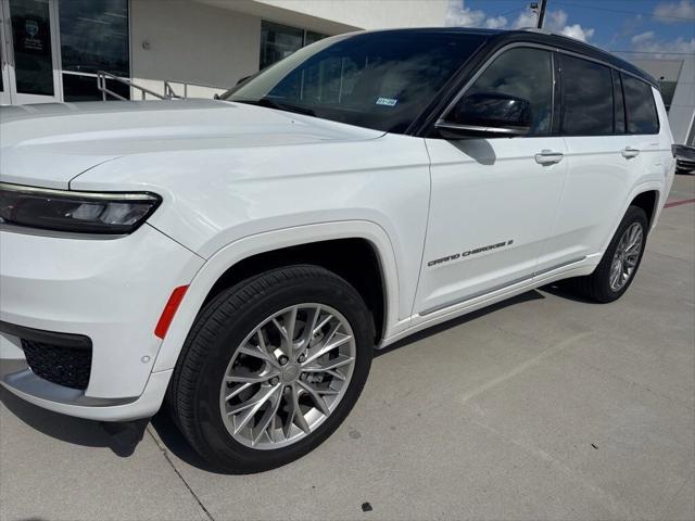 2022 Jeep Grand Cherokee L Summit 4x4