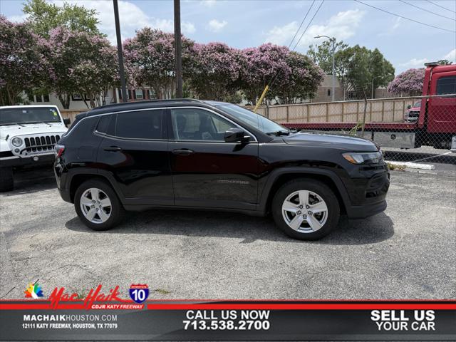 2022 Jeep Compass Latitude FWD