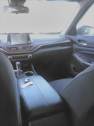 2024 Nissan Altima SV FWD