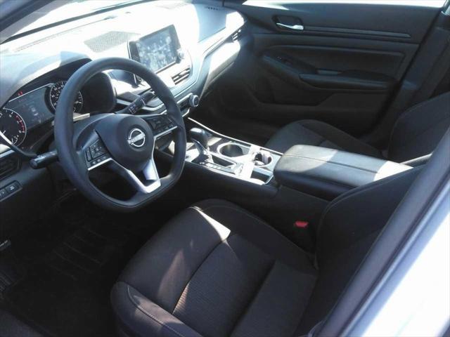 2024 Nissan Altima SV FWD