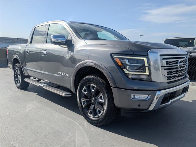 2022 Nissan TITAN Crew Cab Platinum Reserve 4x4