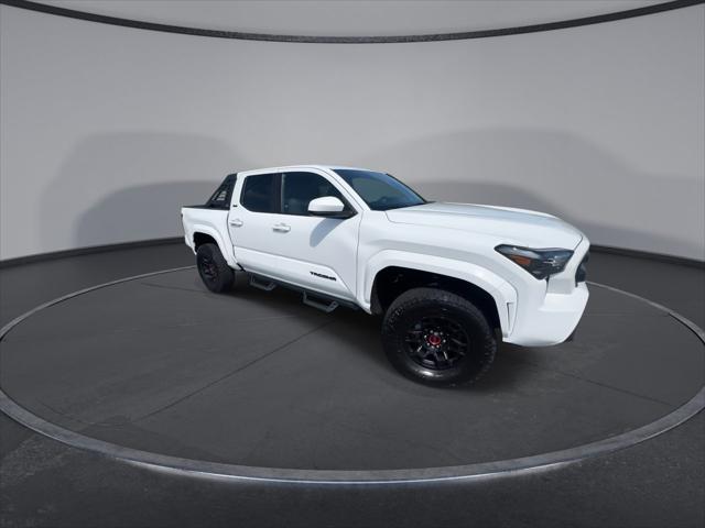 2024 Toyota Tacoma SR5 4WD