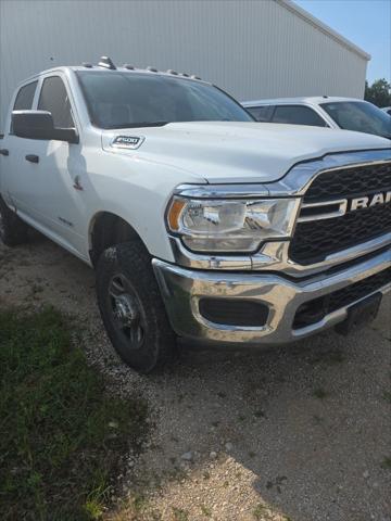 2022 RAM 2500 Tradesman Crew Cab 4x4 64 Box