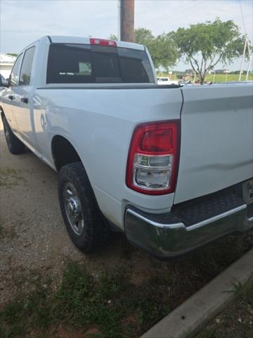 2022 RAM 2500 Tradesman Crew Cab 4x4 64 Box