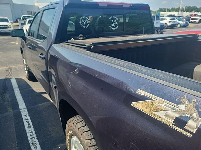 2022 Chevrolet Silverado 1500 4WD Crew Cab Short Bed RST