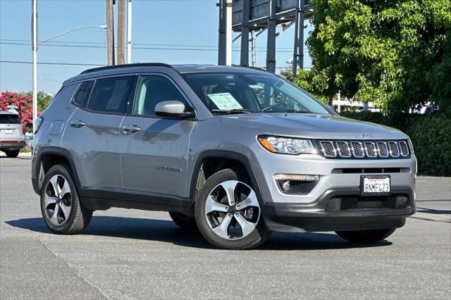 2018 Jeep Compass Latitude 4x4 2018 Jeep Compass Latitude 4x4