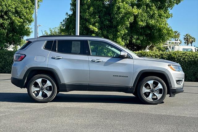 2018 Jeep Compass Latitude 4x4 2018 Jeep Compass Latitude 4x4