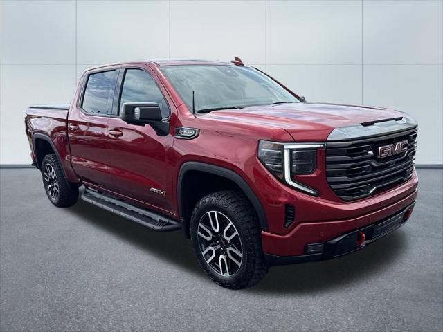 2023 GMC Sierra 1500 4WD Crew Cab Short Box AT4