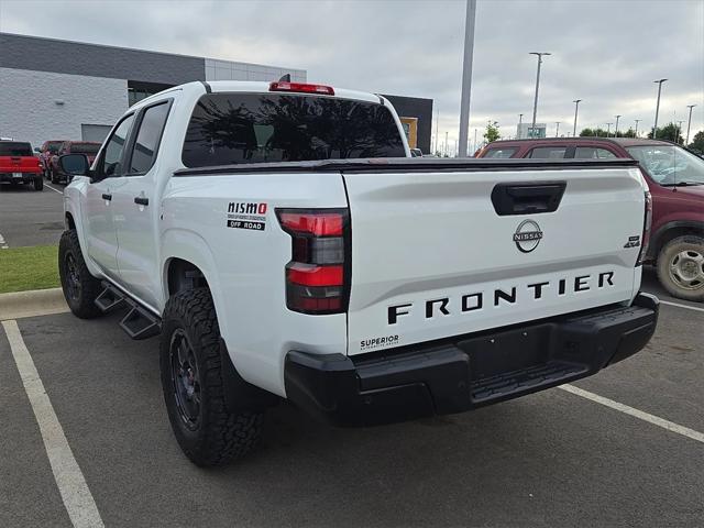 2022 Nissan Frontier Crew Cab S 4x4