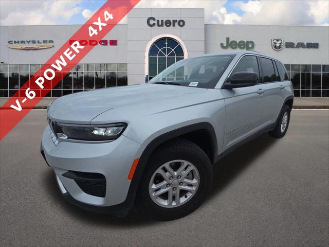 2025 Jeep Grand Cherokee Laredo 4x4