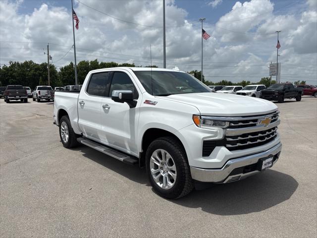 2023 Chevrolet Silverado 1500 4WD Crew Cab Short Bed LTZ
