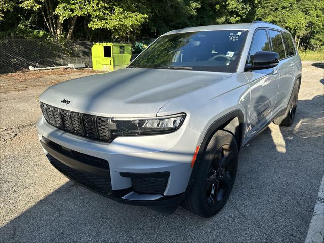 2023 Jeep Grand Cherokee L Altitude 4x2