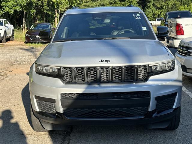 2023 Jeep Grand Cherokee L Altitude 4x2