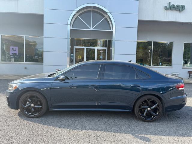 2021 Volkswagen Passat 2.0T R-Line