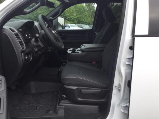 2025 RAM 2500 Tradesman Crew Cab 4x4 8 Box