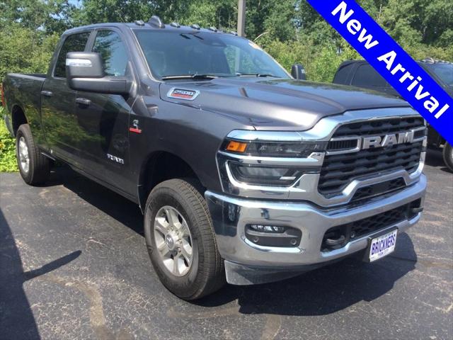 2025 RAM 2500 Lone Star Crew Cab 4x4 64 Box