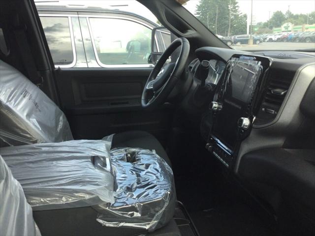 2025 RAM 2500 Tradesman Crew Cab 4x4 8 Box