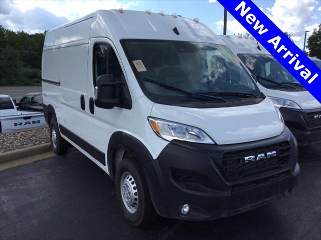 2025 RAM ProMaster 1500 Cargo Van Tradesman High Roof 136 WB w/Pass Seat