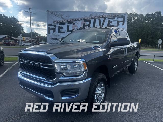 2020 RAM 2500 Tradesman Crew Cab 4X4 64 Box
