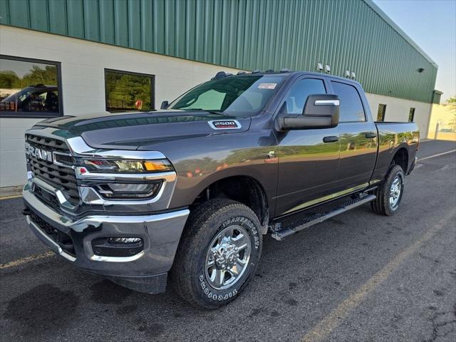 2025 RAM 2500 Tradesman Crew Cab 4x4 64 Box