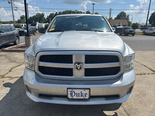 2017 RAM 1500 Express Crew Cab 4x4 57 Box