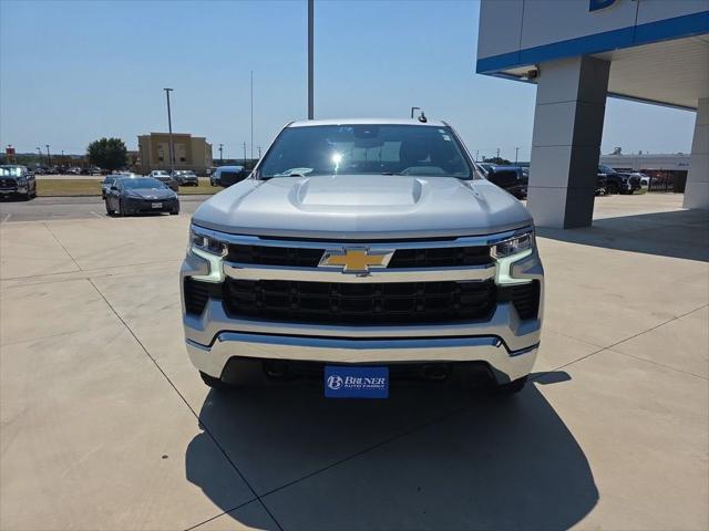 2022 Chevrolet Silverado 1500 4WD Double Cab Standard Bed LT