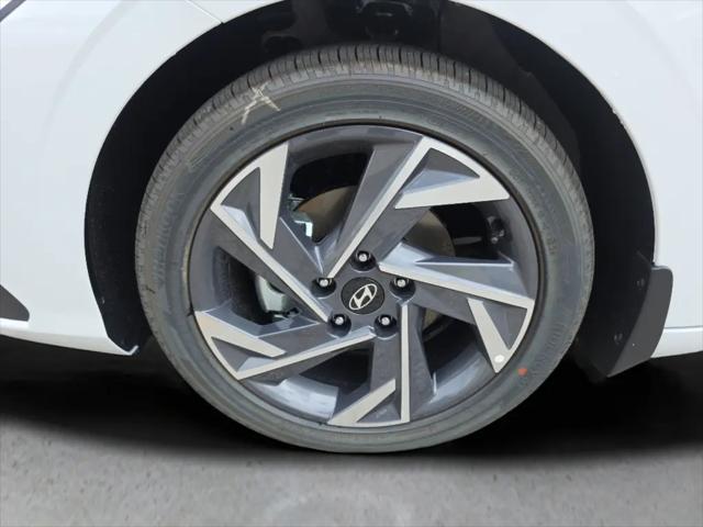 2025 Hyundai Elantra Hybrid SEL Sport