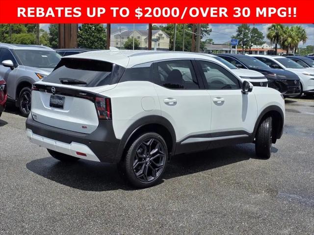 2025 Nissan Kicks SR FWD