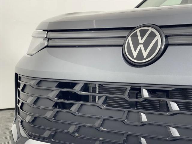 2025 Volkswagen Tiguan 2.0T SE