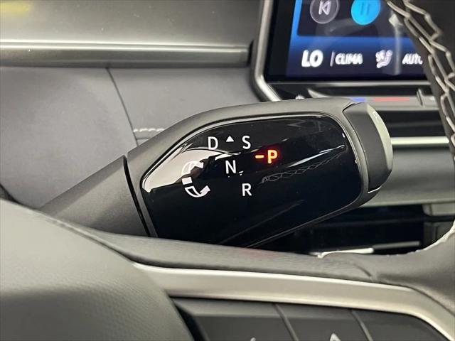 2025 Volkswagen Tiguan 2.0T SE