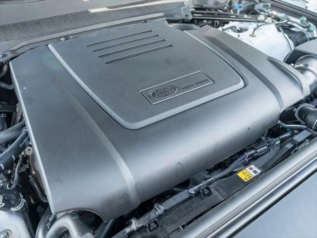 2025 Land Rover Discovery P300 S