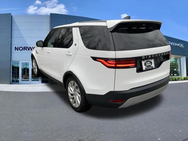 2025 Land Rover Discovery P300 S