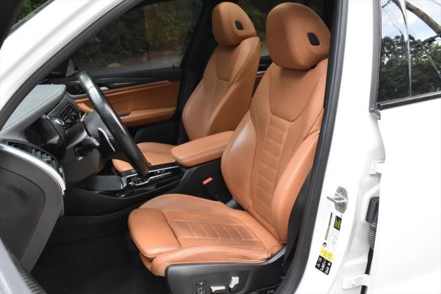 2021 BMW X3 M40i