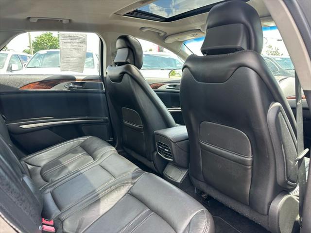 2014 Lincoln MKZ Base