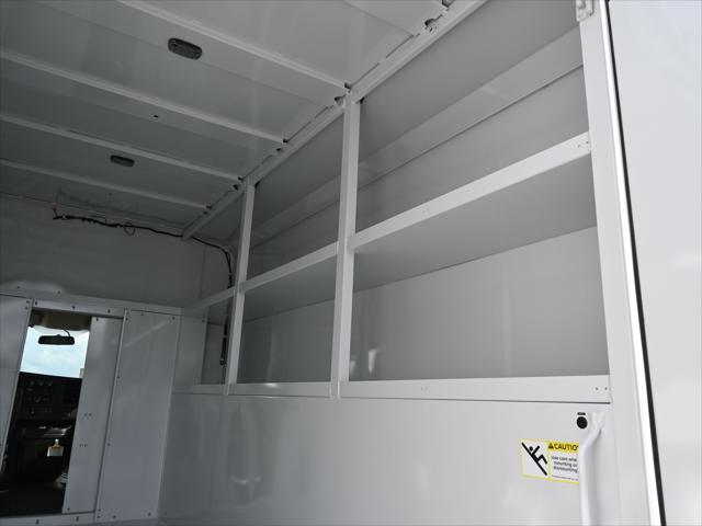 2025 GMC Savana Cutaway Work Van