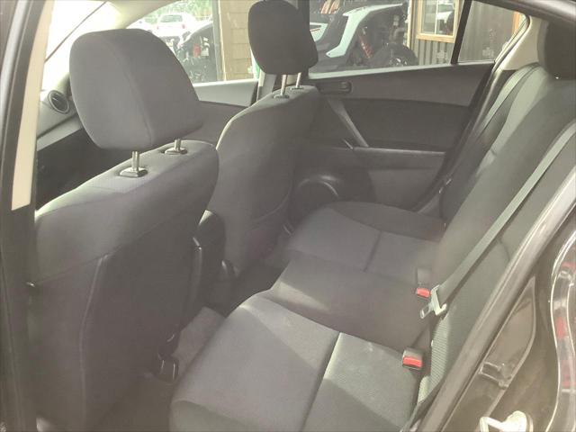 2010 Mazda Mazda3 i Sport