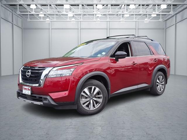 2023 Nissan Pathfinder SL 4WD