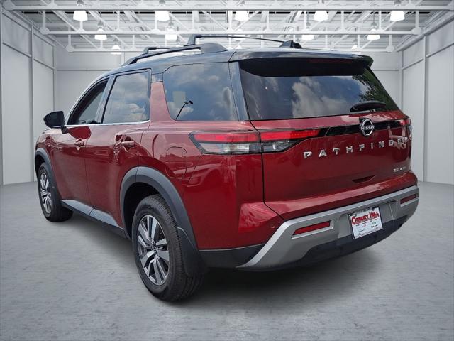 2023 Nissan Pathfinder SL 4WD