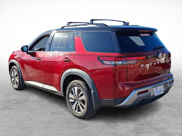 2023 Nissan Pathfinder SL 4WD