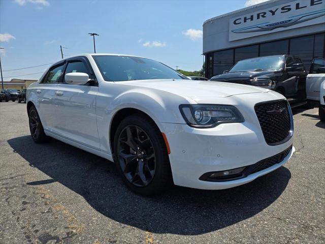 2023 Chrysler 300 300S