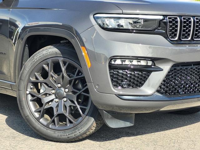 2025 Jeep Grand Cherokee GRAND CHEROKEE SUMMIT 4X4